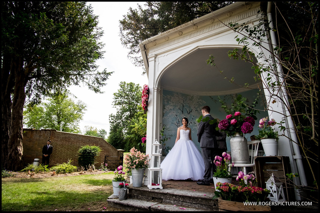 Outdoor wedding ceremony at Wasing Park