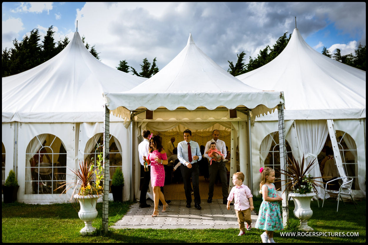 Outdoor Wedding Photographer