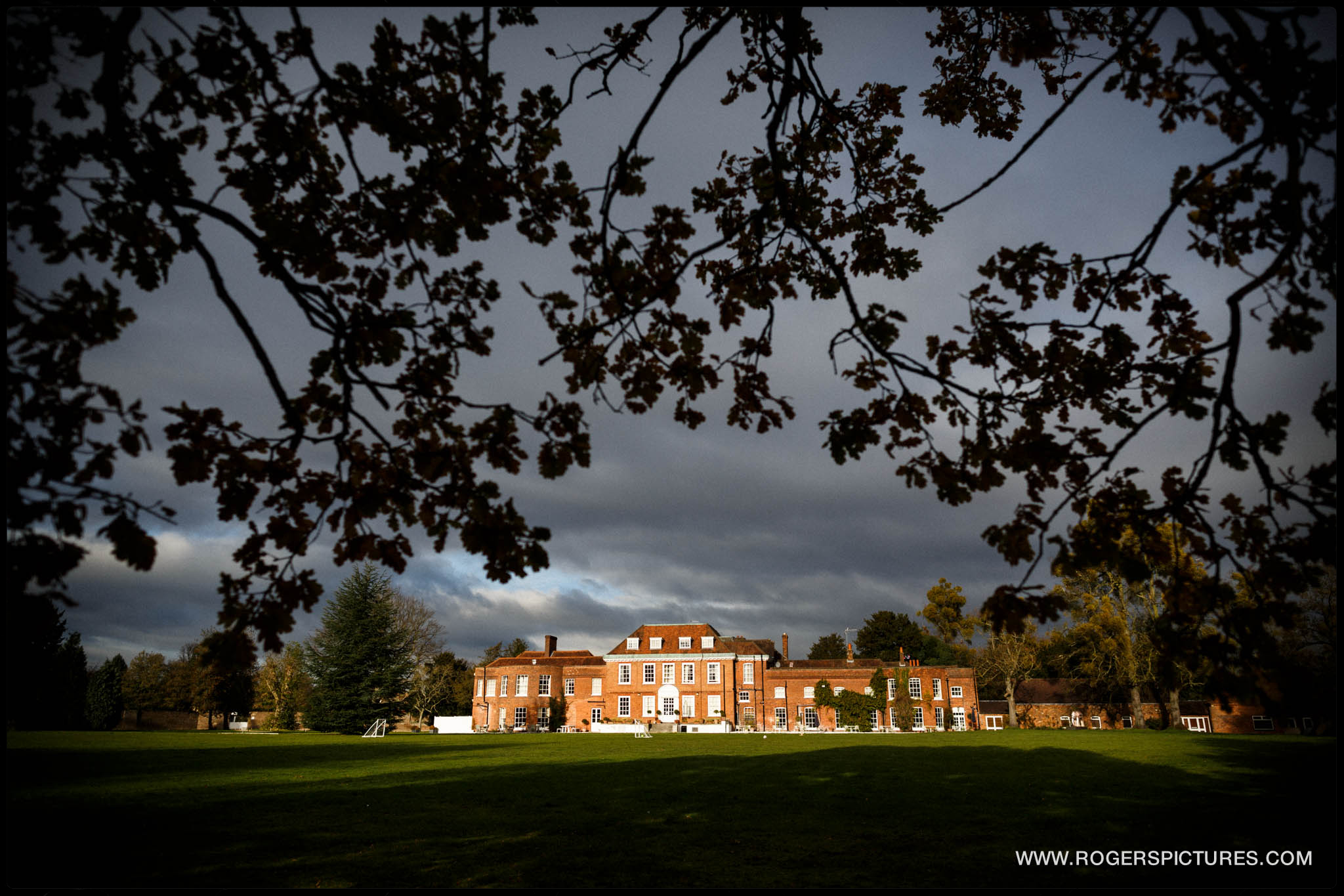 Stoke Place Hotel wedding venue