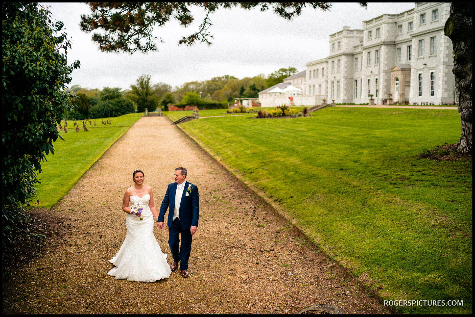 Wedding portraits at Wokefield Park hotel in Berkshire